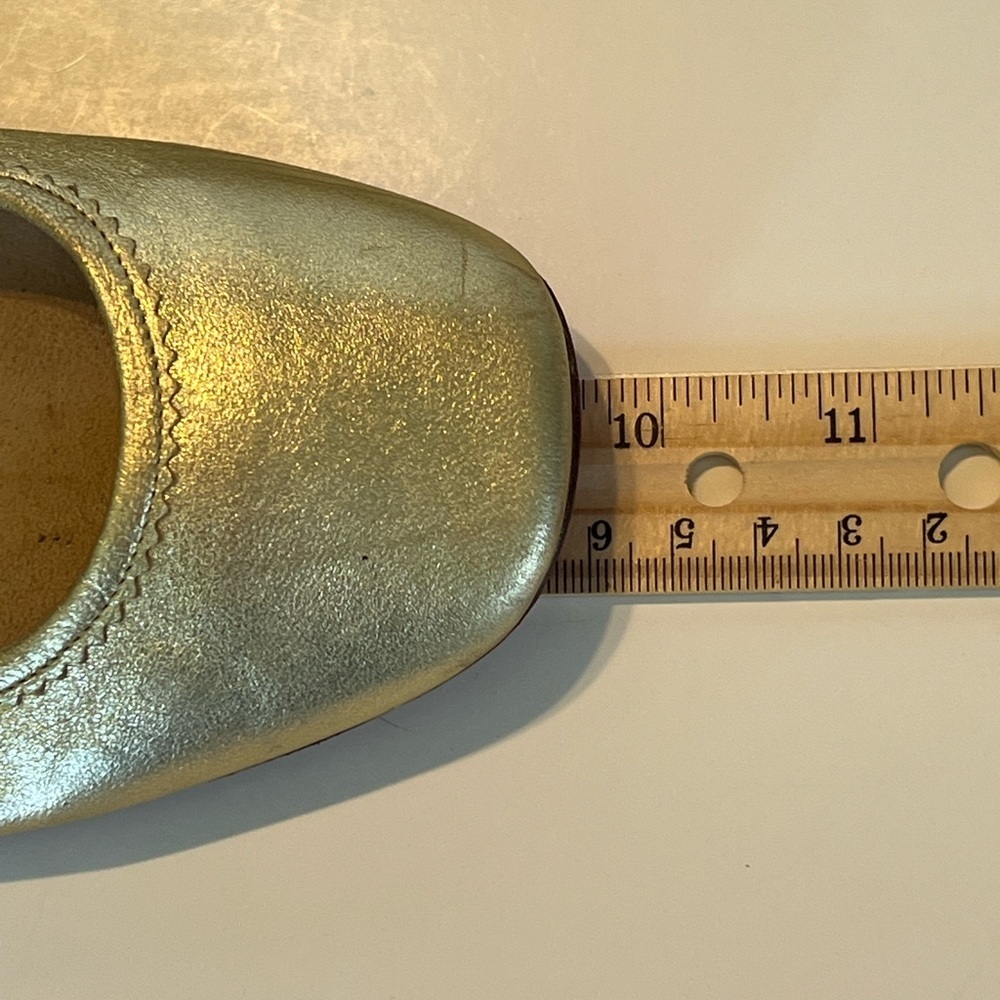 CHRISTIAN LOUBOUTIN GOLD METALLIC LEATHER BALLET FLATS SZ 37.5 - Picture 6 of 9